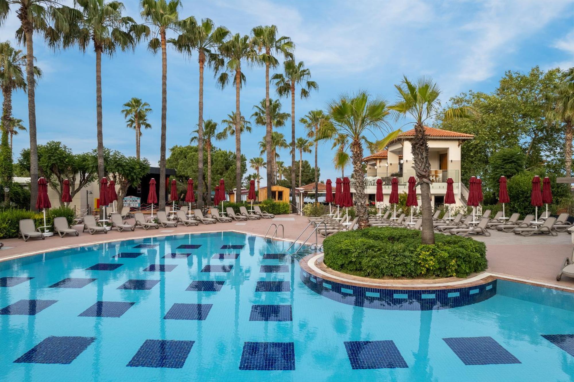 Hotel Trendy Palm